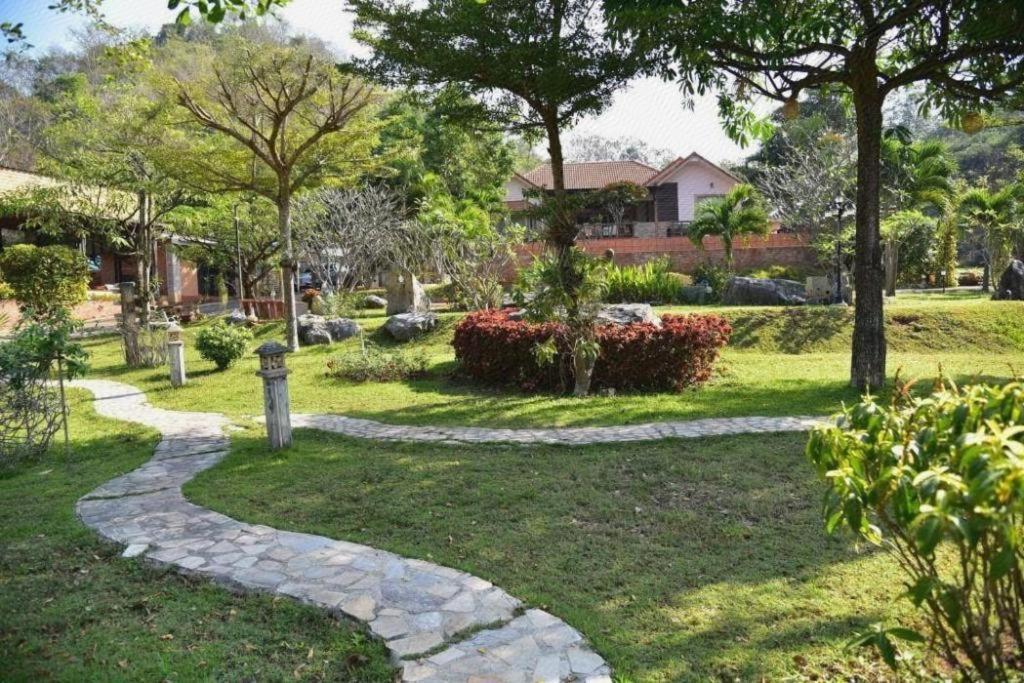 Dusit Talai Resort Mu Si Εξωτερικό φωτογραφία