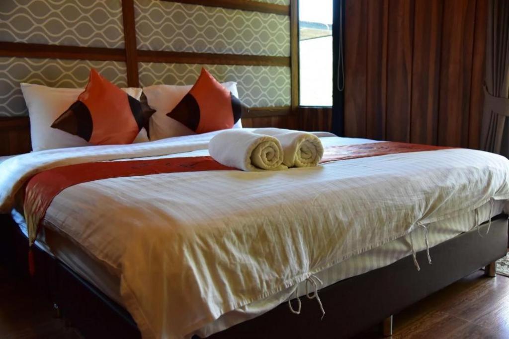 Dusit Talai Resort Mu Si Εξωτερικό φωτογραφία